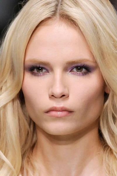 Look 9
